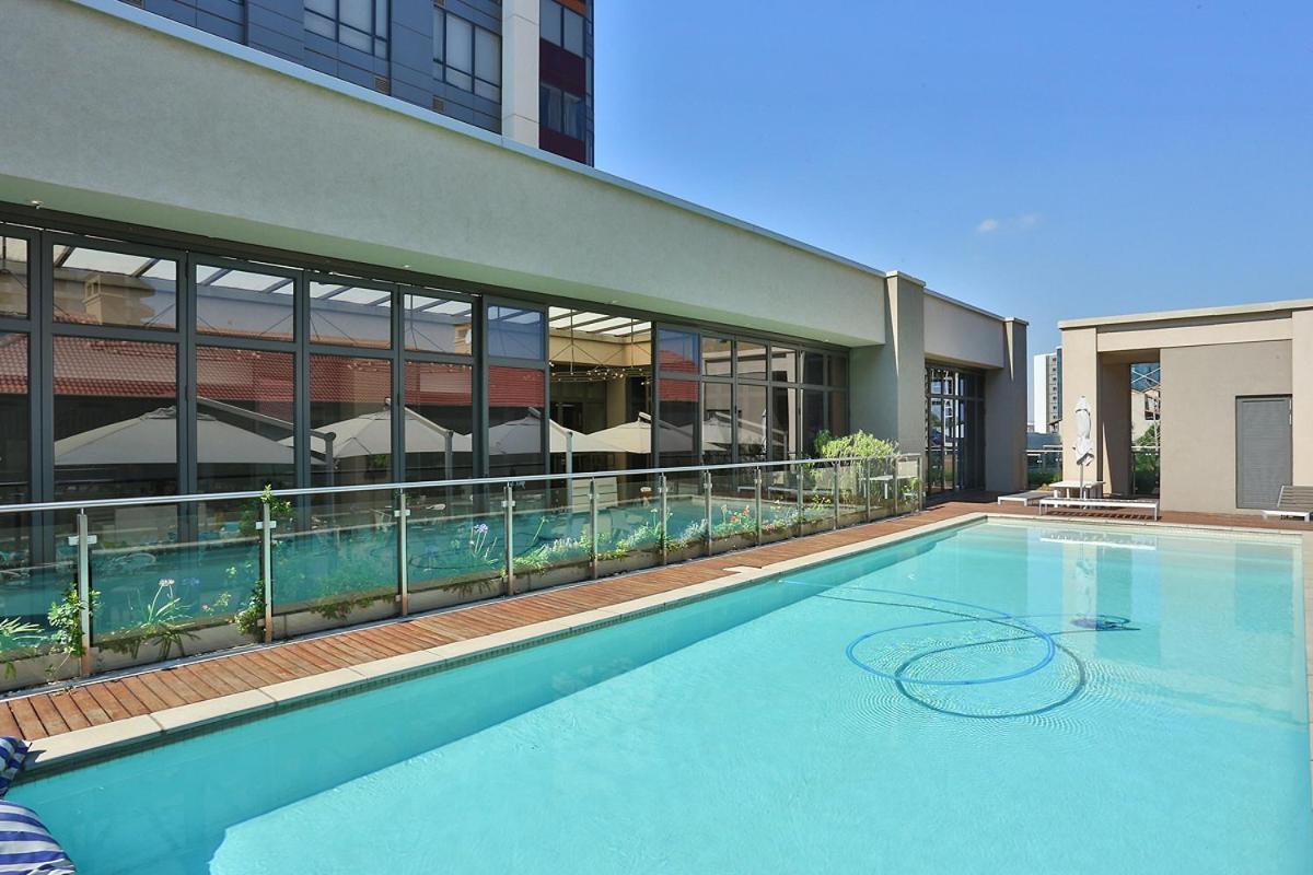 304 Sandton Skye Johannesburg Eksteriør billede
